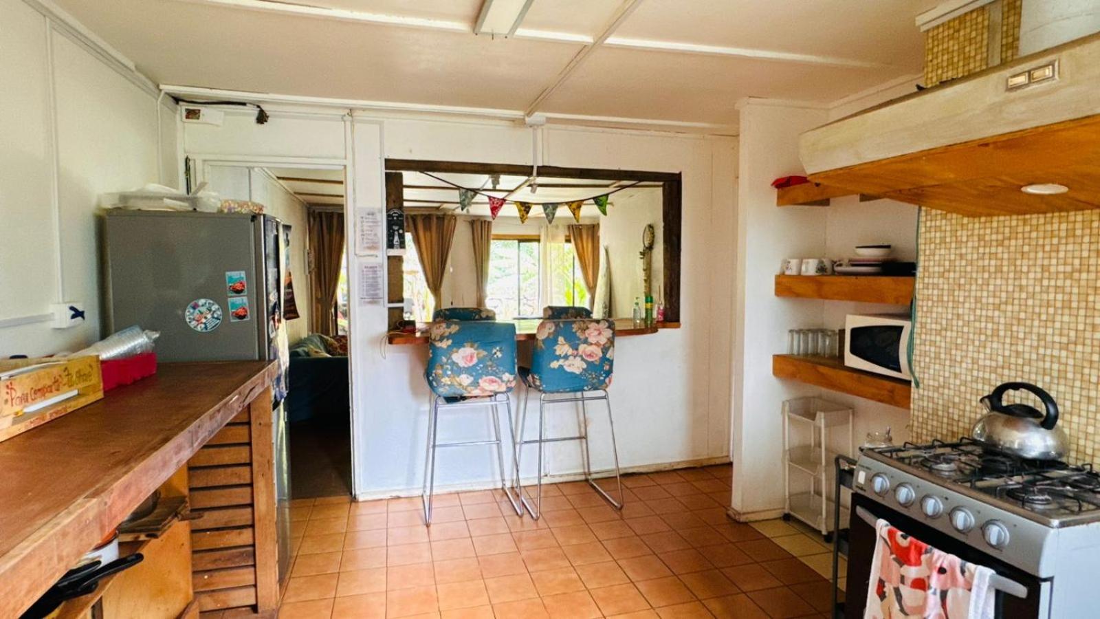 Mata Nui Eco Hostel Hanga Roa Exteriör bild