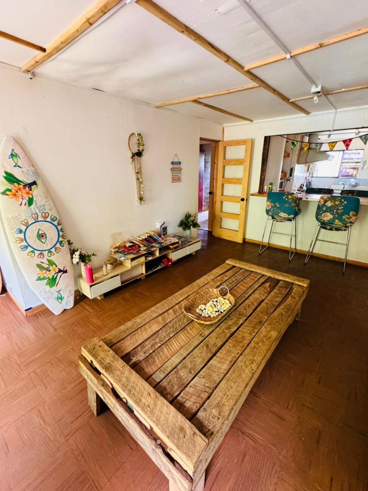 Mata Nui Eco Hostel Hanga Roa Exteriör bild