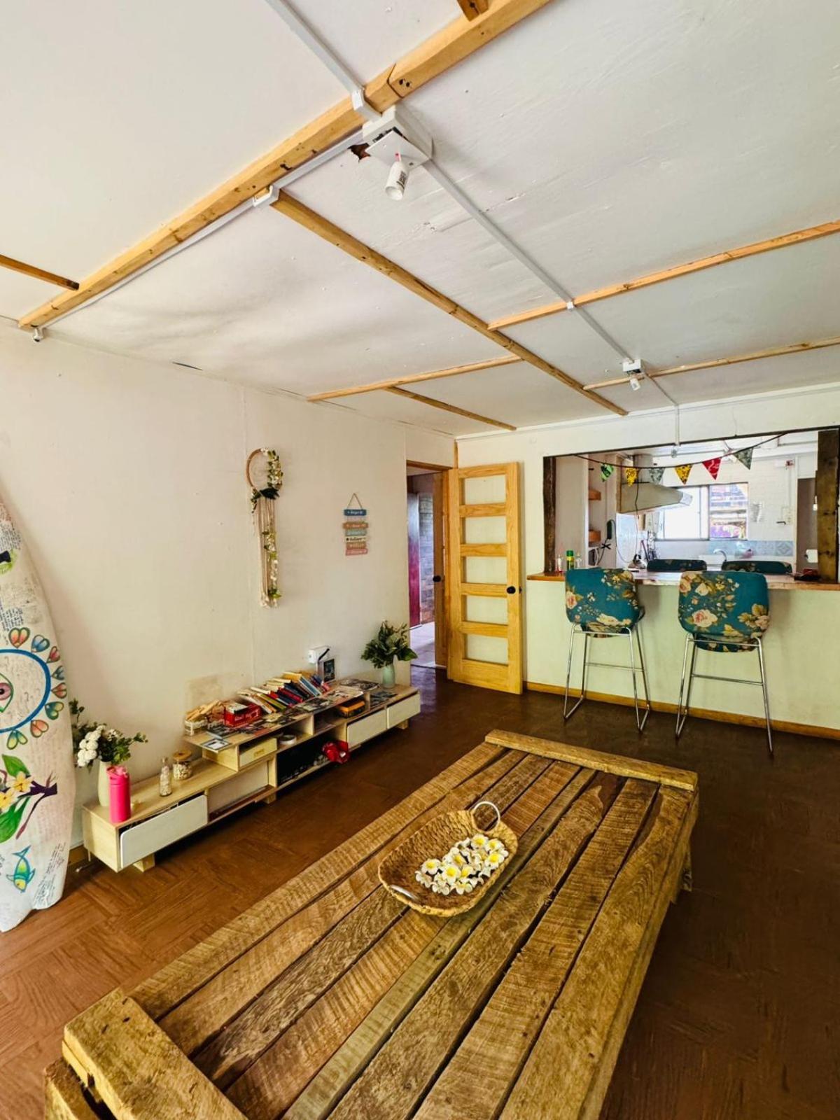 Mata Nui Eco Hostel Hanga Roa Exteriör bild
