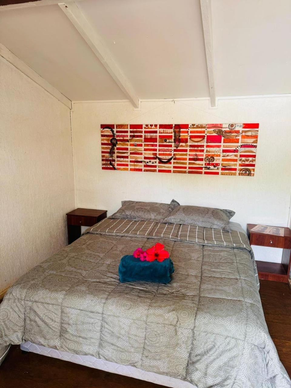 Mata Nui Eco Hostel Hanga Roa Exteriör bild