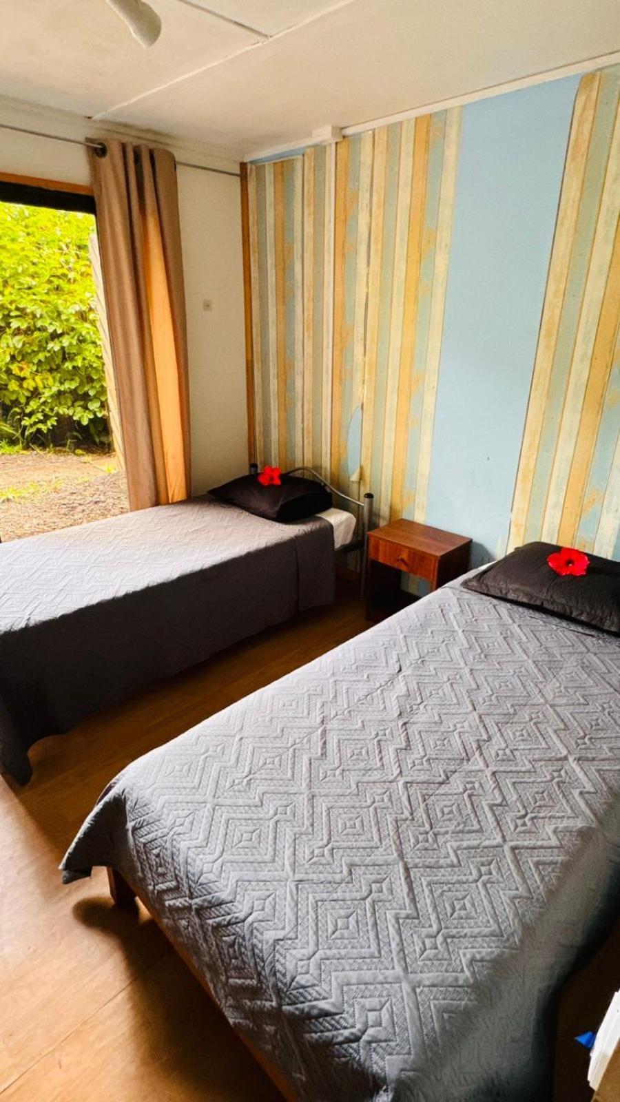 Mata Nui Eco Hostel Hanga Roa Exteriör bild