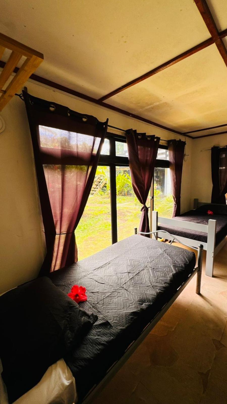 Mata Nui Eco Hostel Hanga Roa Exteriör bild