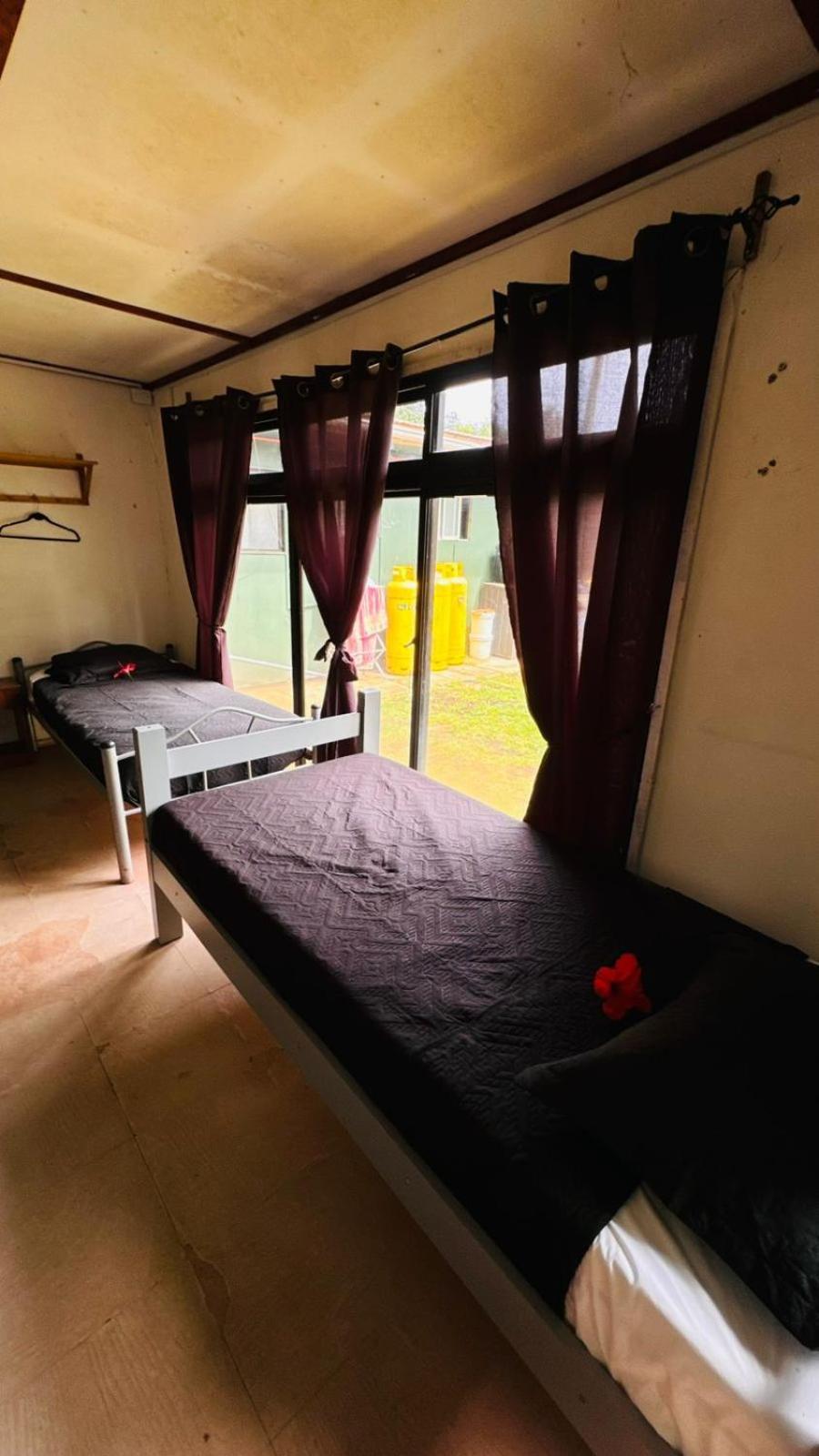 Mata Nui Eco Hostel Hanga Roa Exteriör bild
